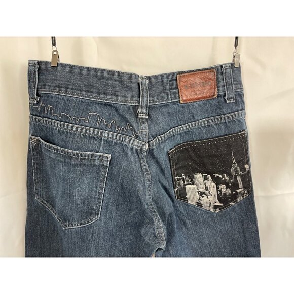 ZOO YORK Mens 32" Denim Jeans Featuring New York Skyline Patch - Picture 1 of 9